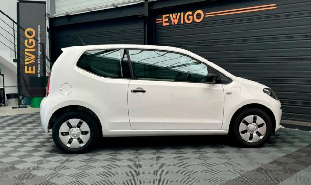 Volkswagen Up! image 2