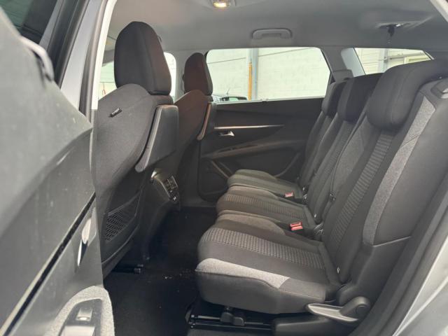 Peugeot 5008 image 7