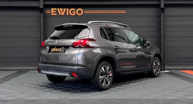 Peugeot 2008 image 3