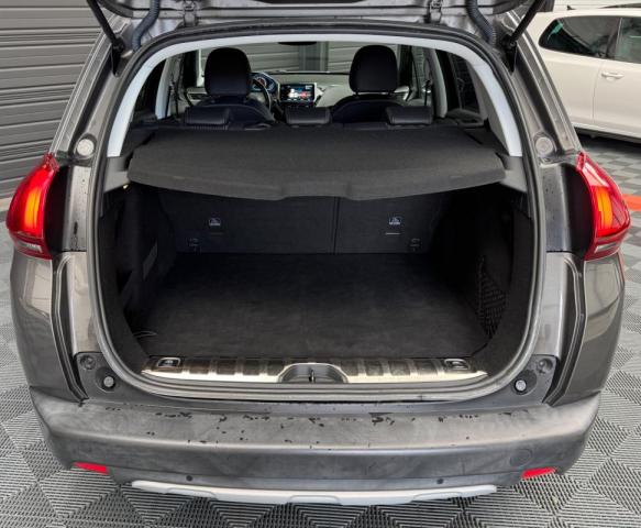 Peugeot 2008 image 2