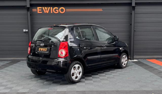 Kia Picanto image 3