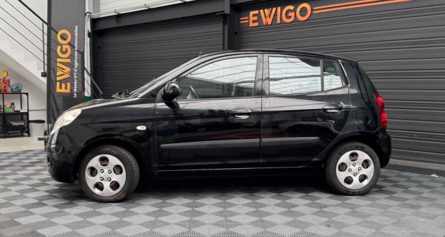 Kia Picanto image 7