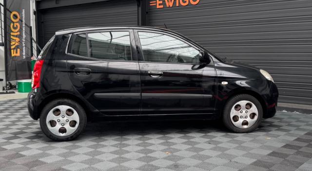 Kia Picanto image 6