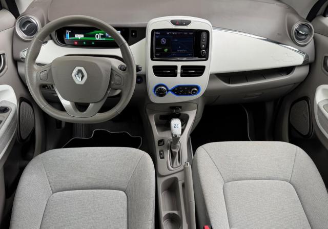 Renault Zoe image 8