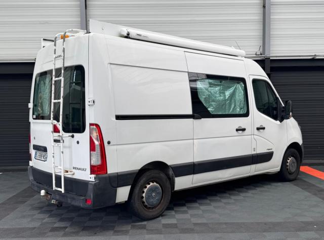 Renault Master image 1