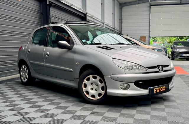 Peugeot 206 image 2