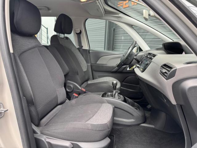 Citroen Grand C4 Picasso image 9