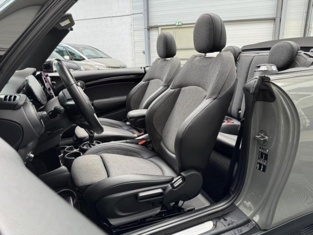 Mini Cabrio image 7