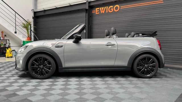 Mini Cabrio image 9