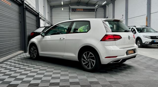 Volkswagen Golf image 6