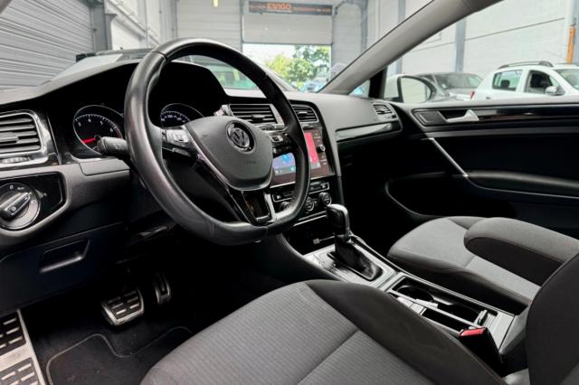 Volkswagen Golf image 3