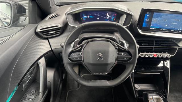 Peugeot 2008 image 7