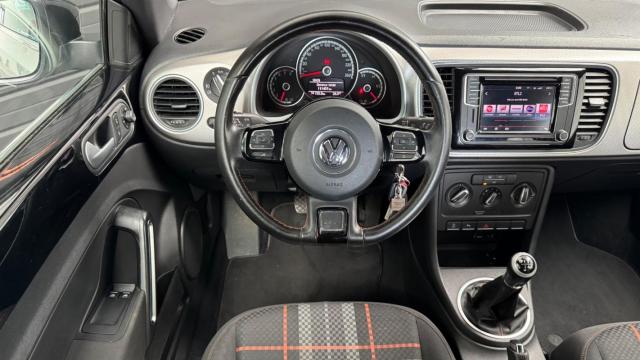 Volkswagen Coccinelle image 8