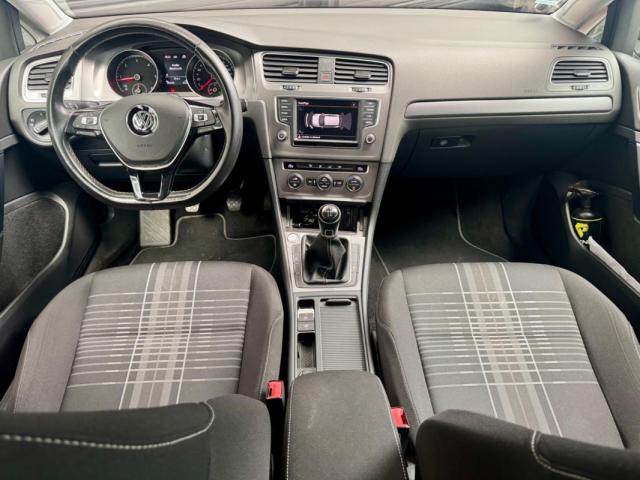 Volkswagen Golf image 5