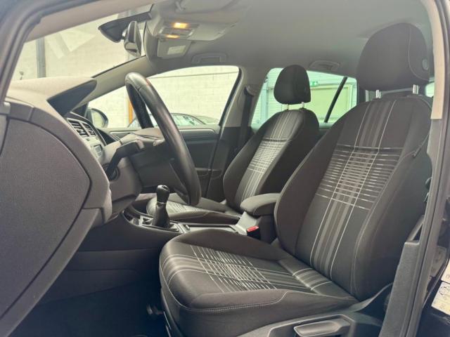 Volkswagen Golf image 1