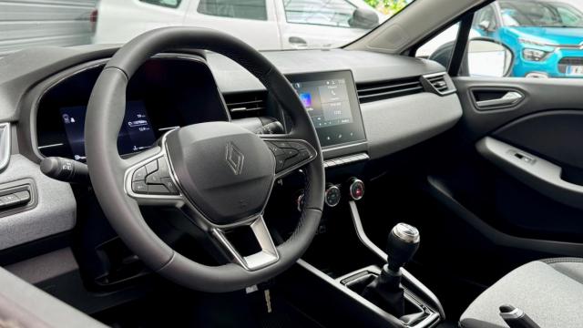 Renault Clio image 6