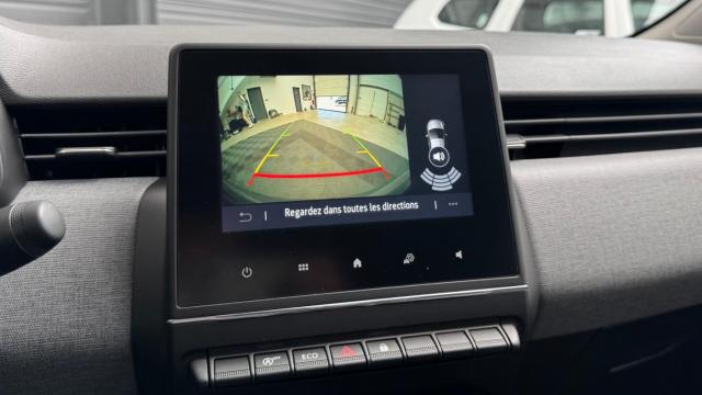 Renault Clio image 2