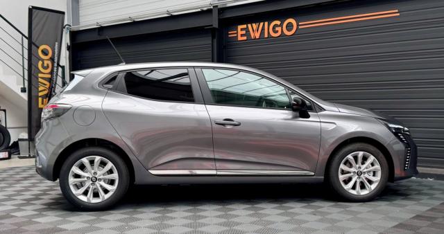Renault Clio image 8