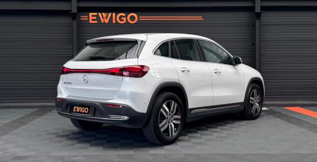 Mercedes Benz Eqa image 9