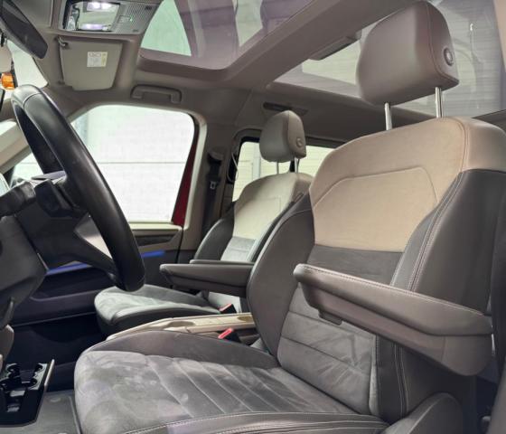 Volkswagen Multivan image 5