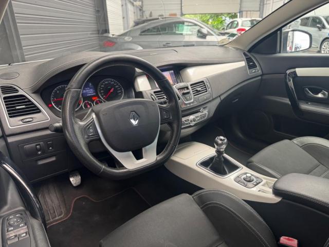 Renault Laguna image 5
