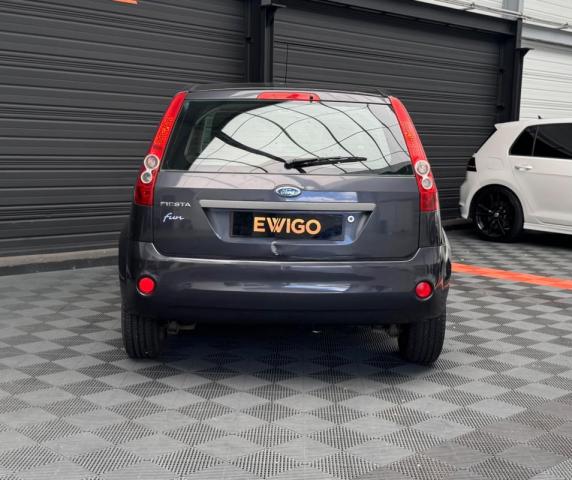 Ford Fiesta image 6