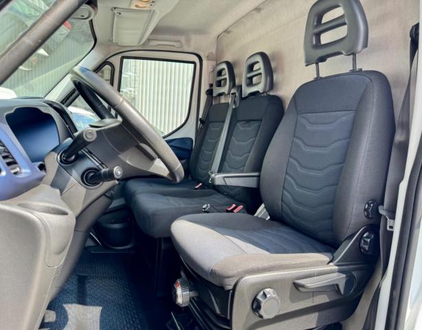 Iveco Daily image 6