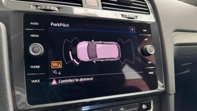 Volkswagen Golf image 1