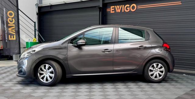 Peugeot 208 image 6