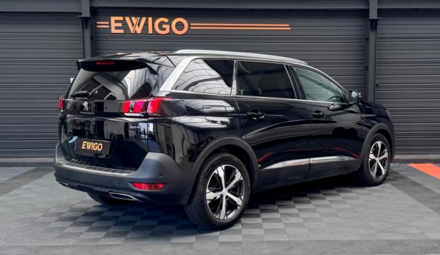 Peugeot 5008 image 8