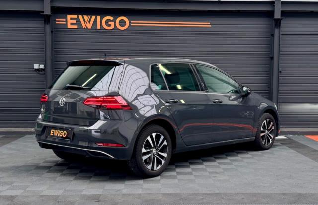 Volkswagen Golf image 6