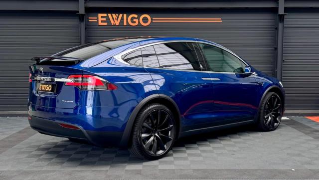Tesla Model X image 5
