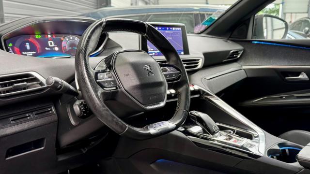 Peugeot 3008 image 1