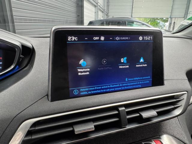 Peugeot 3008 image 3
