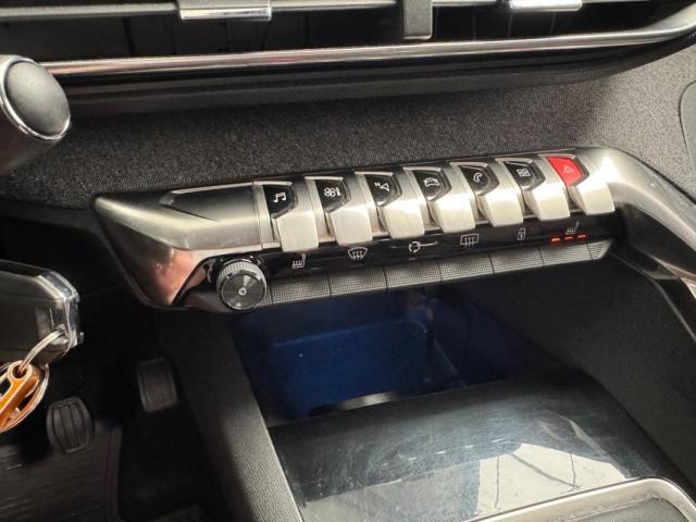 Peugeot 3008 image 4