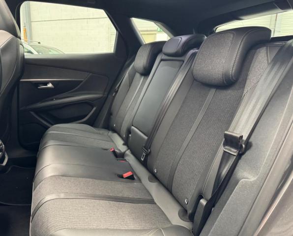 Peugeot 3008 image 7