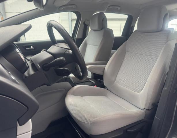 Peugeot 5008 image 1
