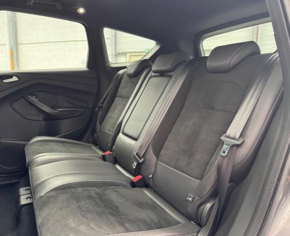 Ford Kuga image 4