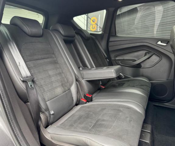 Ford Kuga image 3