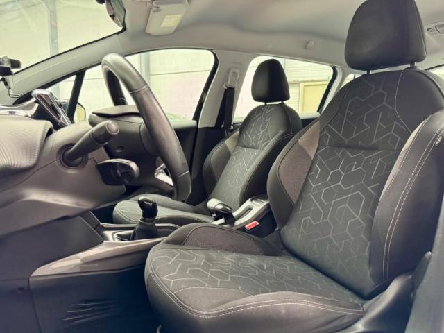 Peugeot 2008 image 1