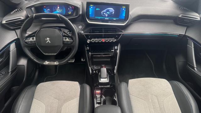 Peugeot E-208 image 7