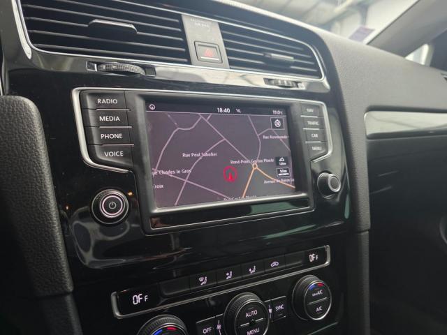 Volkswagen Golf image 5