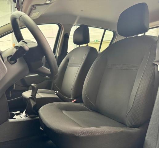 Dacia Sandero image 2