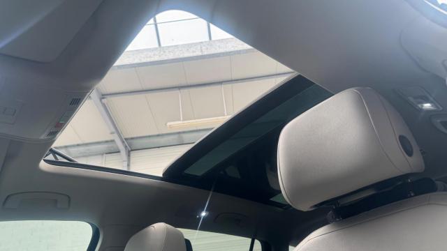 Volkswagen Tiguan image 9