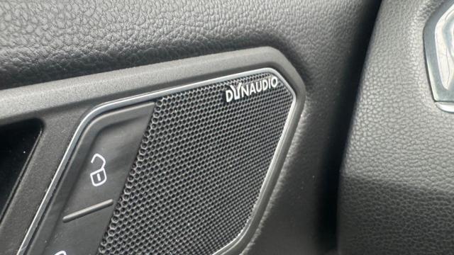 Volkswagen Tiguan image 1
