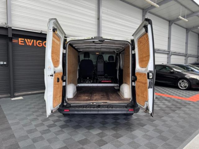 Renault Trafic image 7