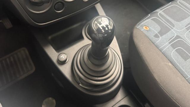 Ford Fiesta image 9