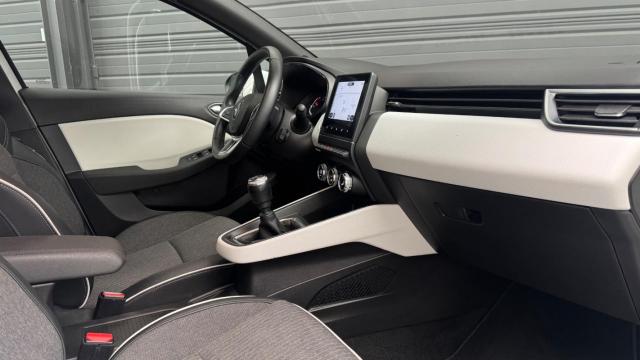Renault Clio image 5