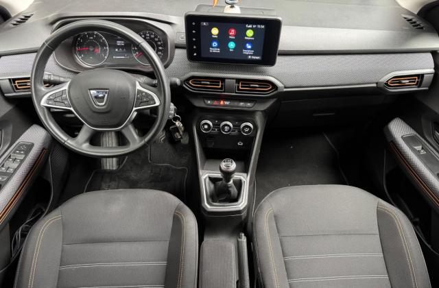 Dacia Sandero image 1
