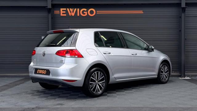 Volkswagen Golf image 8